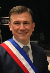 Bruno_Beschizza_lors_du_conseil_municipal_d'installation_-_5_avril_2014