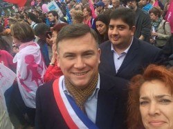 M. Beschizza et Mme Maroun à la Manif pour tous (Photo Aulnay Libre)